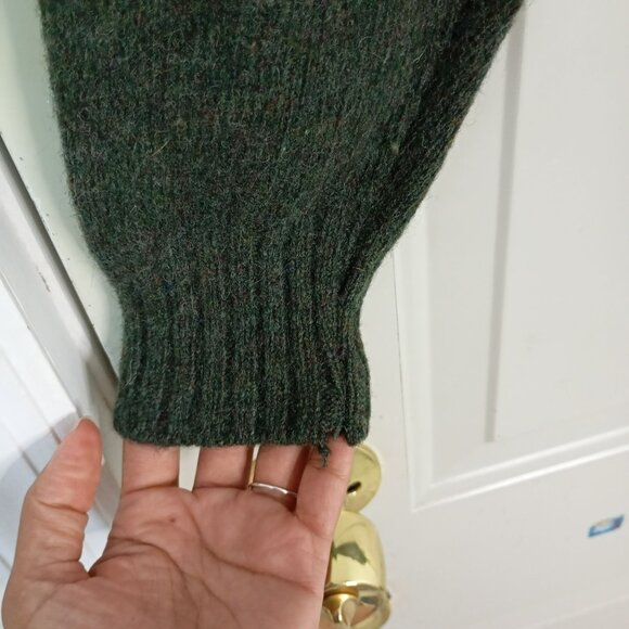 Mr. Sweater V-Neck Pullover 100% Shetland Wool Green Mens Sweater Size L - Picture 3 of 9
